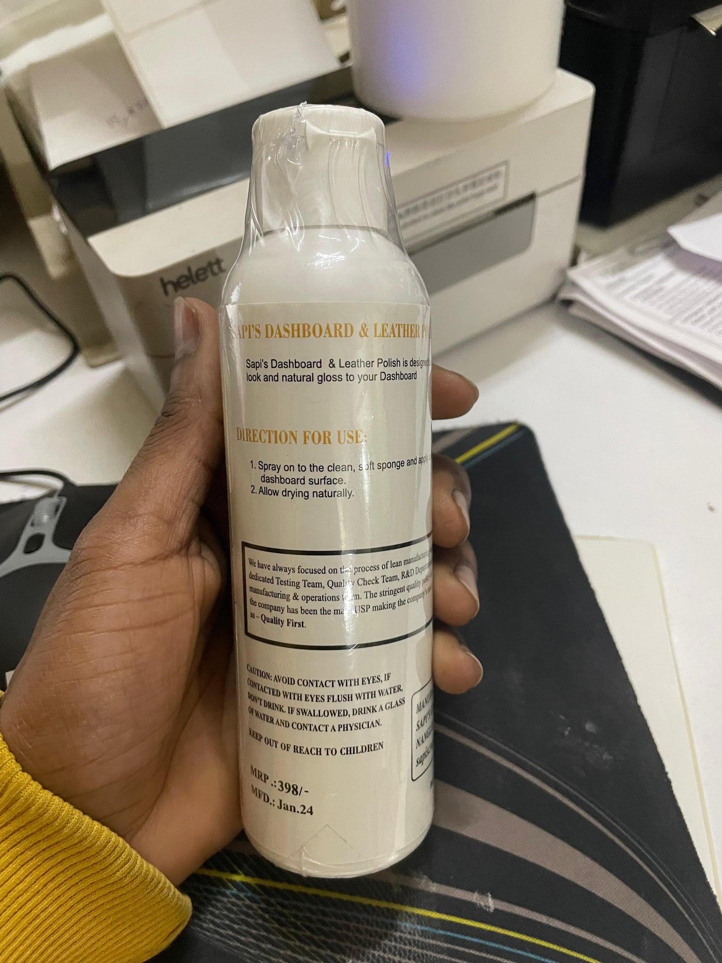 AutoPure Dashboard Polish – Long-Lasting Shine & Interior Protection (200 ml)